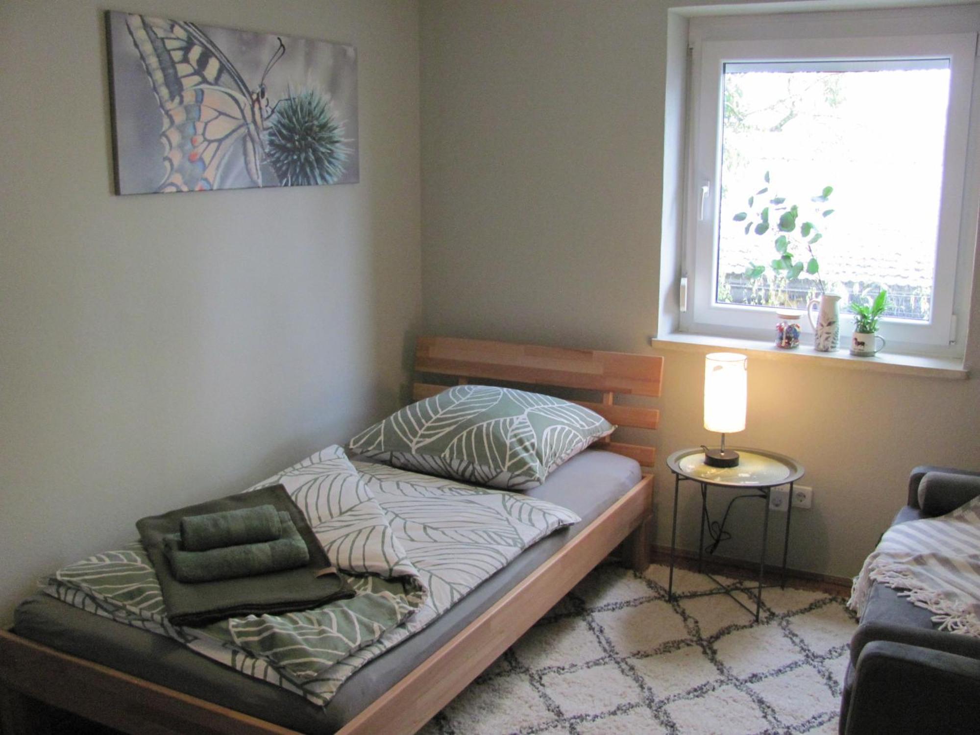#3 Gemuetliches Ruhiges Zimmer Gartenblick, Gemeinschaftsbad W-Lan Airport Nah Gelegen Mit Late Night Check In Haus Nr 9,5 Trunkelsberg Εξωτερικό φωτογραφία